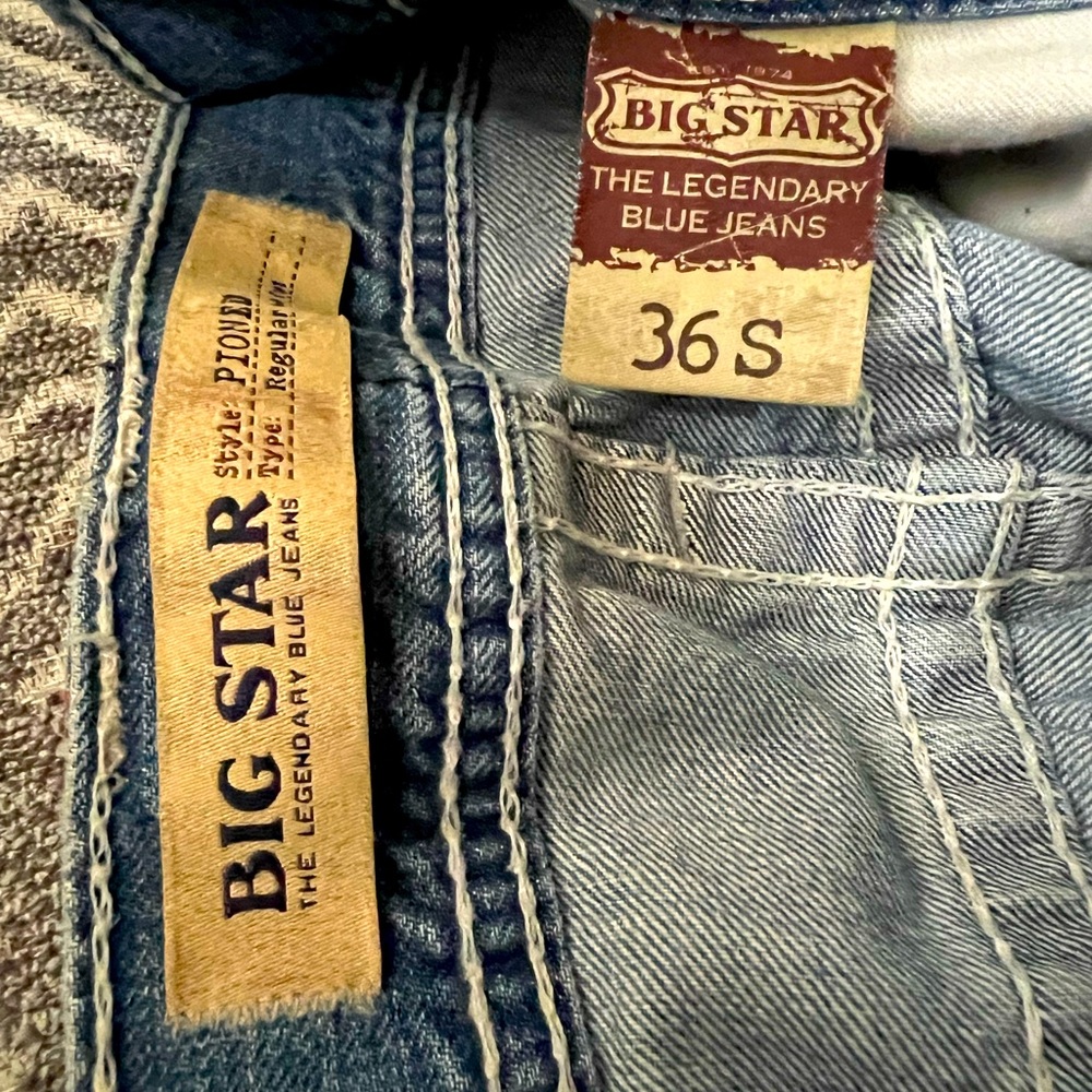 BIG STAR Jeans. Size 36 Only worn once. Detailed designs on back pockets.